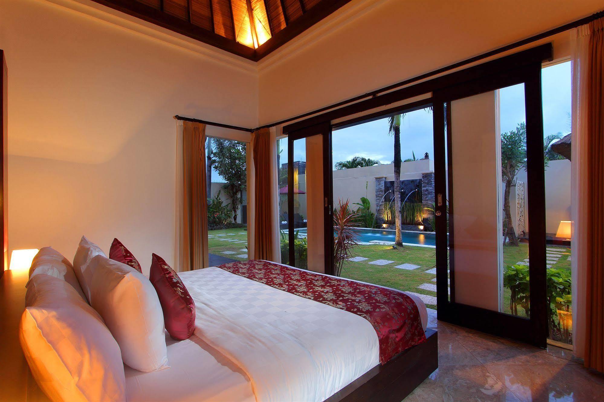 Rc Villas And Spa Bali Seminyak Exterior foto